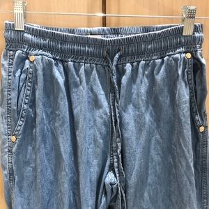 Boutique Pants - Jogger jean pants Boutique Pants - Jogger jean pants